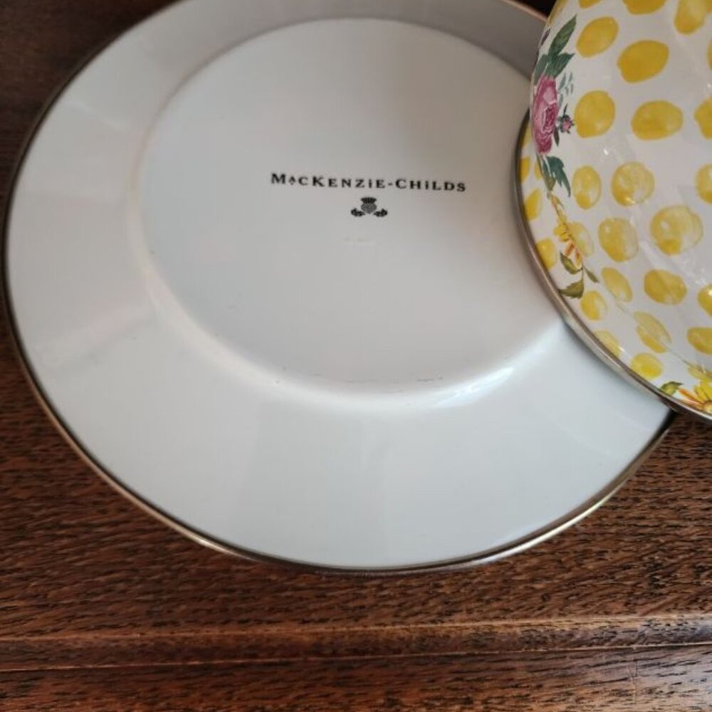 MACKENZIE-CHILDS BUTTER CUP DOMED BUTTER DISH WITH ROSY CHECK PLATE - Picture 3 of 5